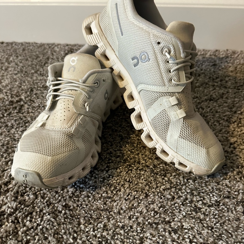 On Running Light Gray Athletic Sneakers